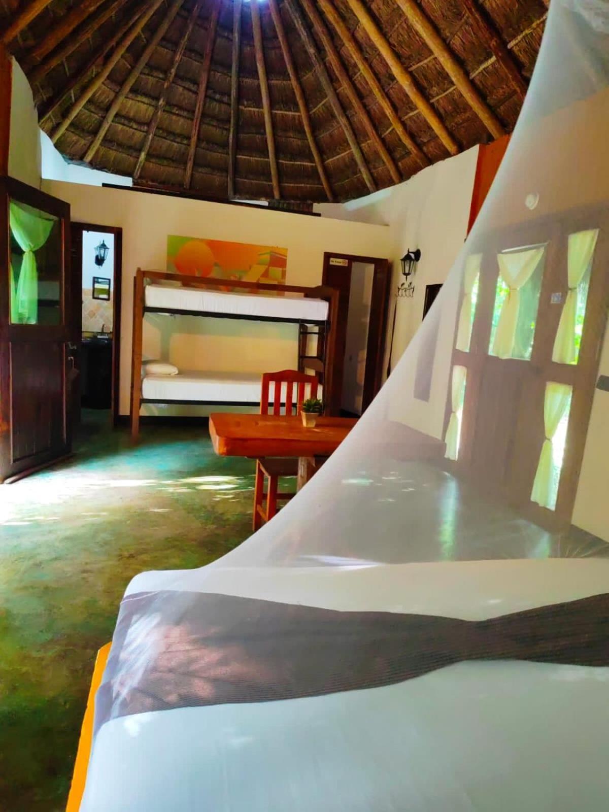 Jolie Jungle Eco Hotel (Adults Only) Leona Vicario Eksteriør bilde
